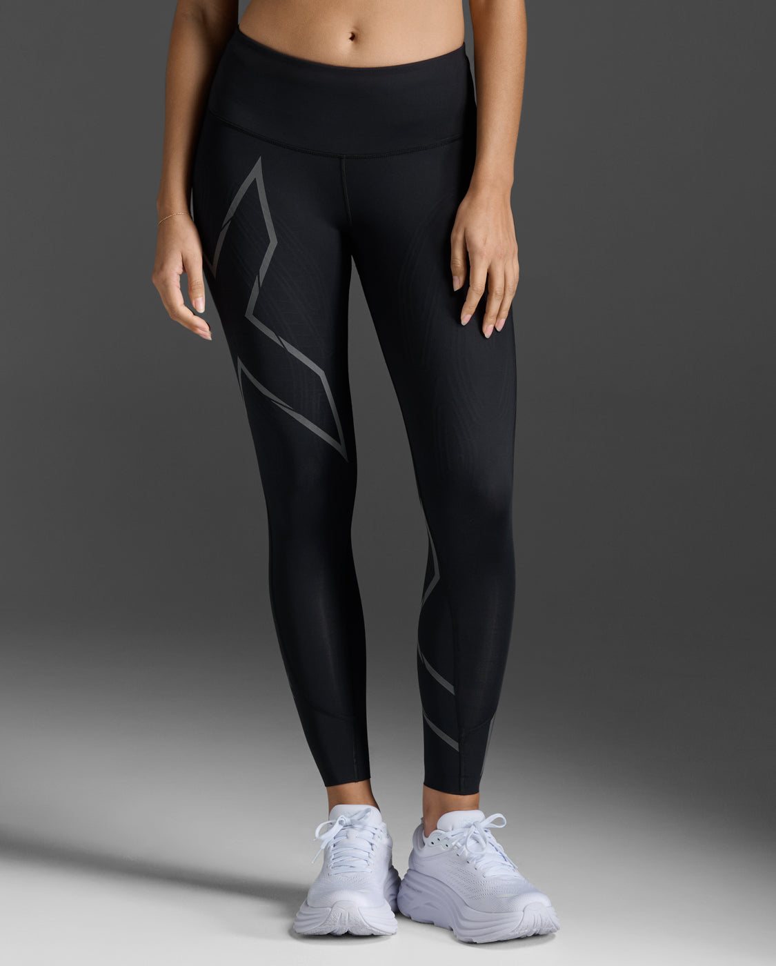 2xu-light-speed-mid-rise-tights-herren-black-black-reflective image 1