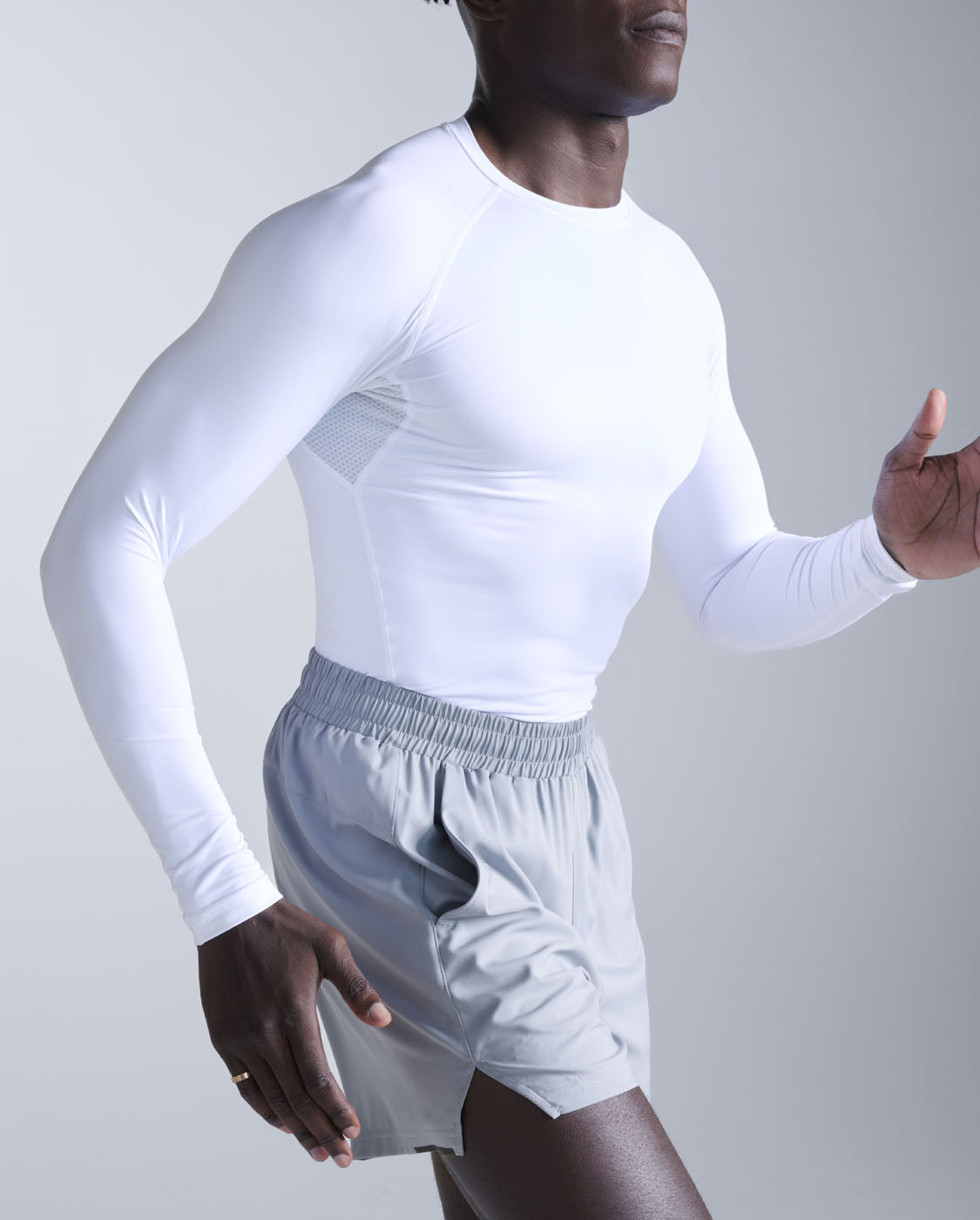 2xu-core-compression-long-sleeve-kompressionsshirt-wei image 5
