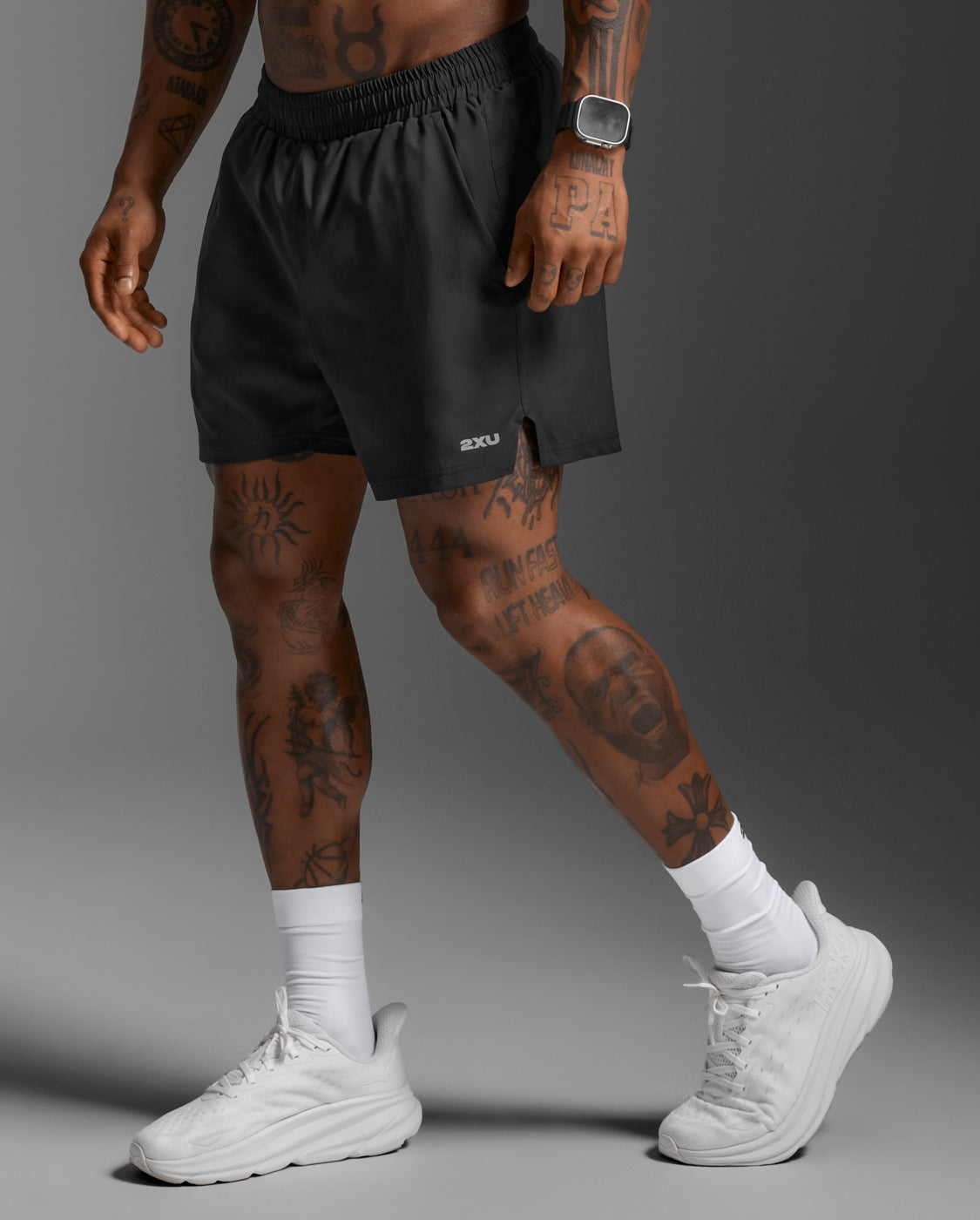 2xu-aero-5-inch-shorts-unlined-laufshorts-schwarz image 3
