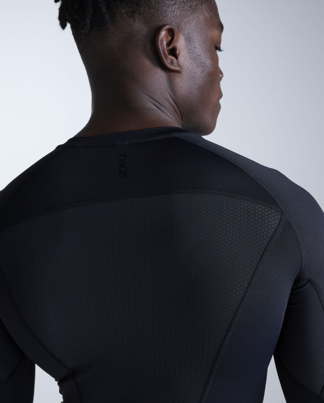 2xu-core-compression-langarmshirt-herren-schwarz image 3