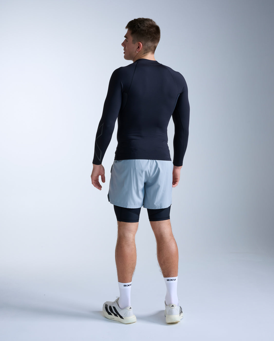 2xu-ignition-compression-longsleeve-herren-black image 8
