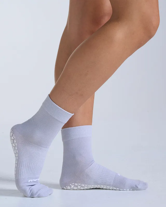 2xu-vectr-performance-crew-grip-socken-grau-pilates image 1