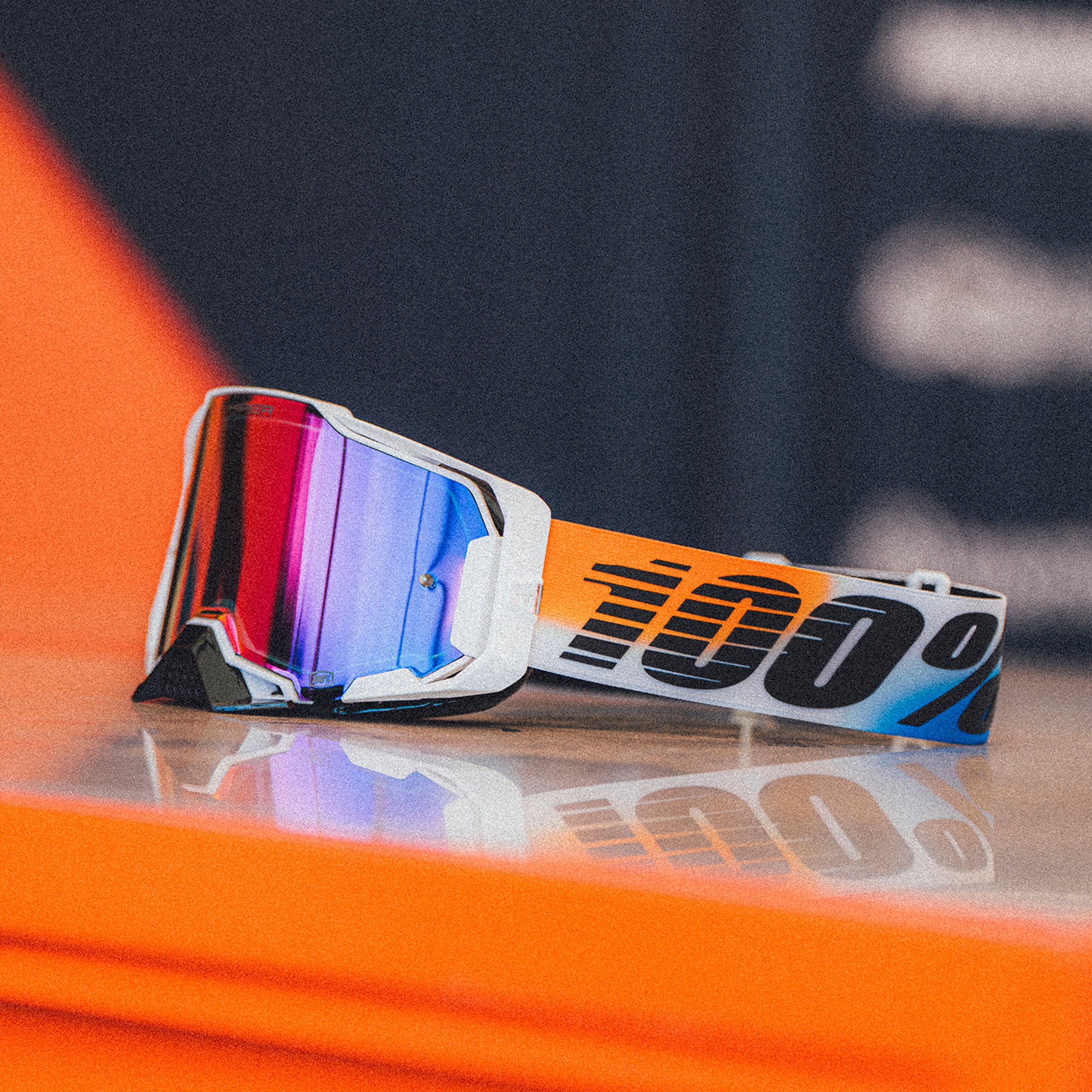 100-armega-united-motocross-brille-hiper-red-blue-mirror image 2