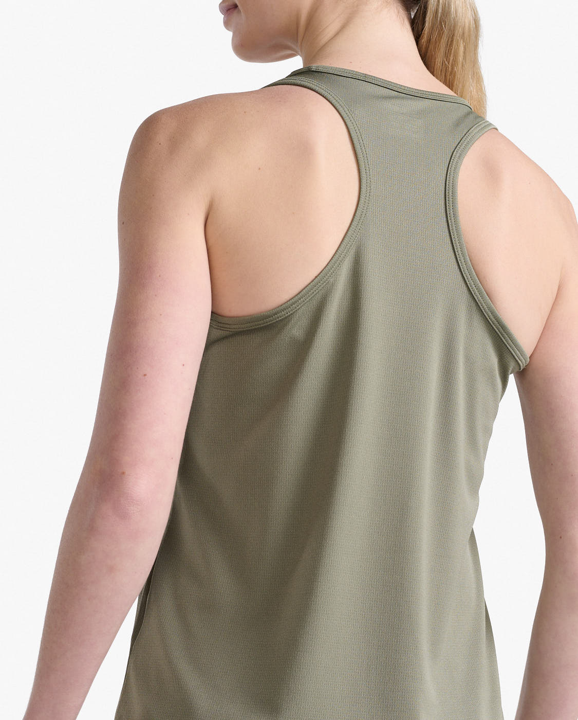 2xu-motion-aspire-singlet-top-damen-alpine-black-schnelltrocknend image 3