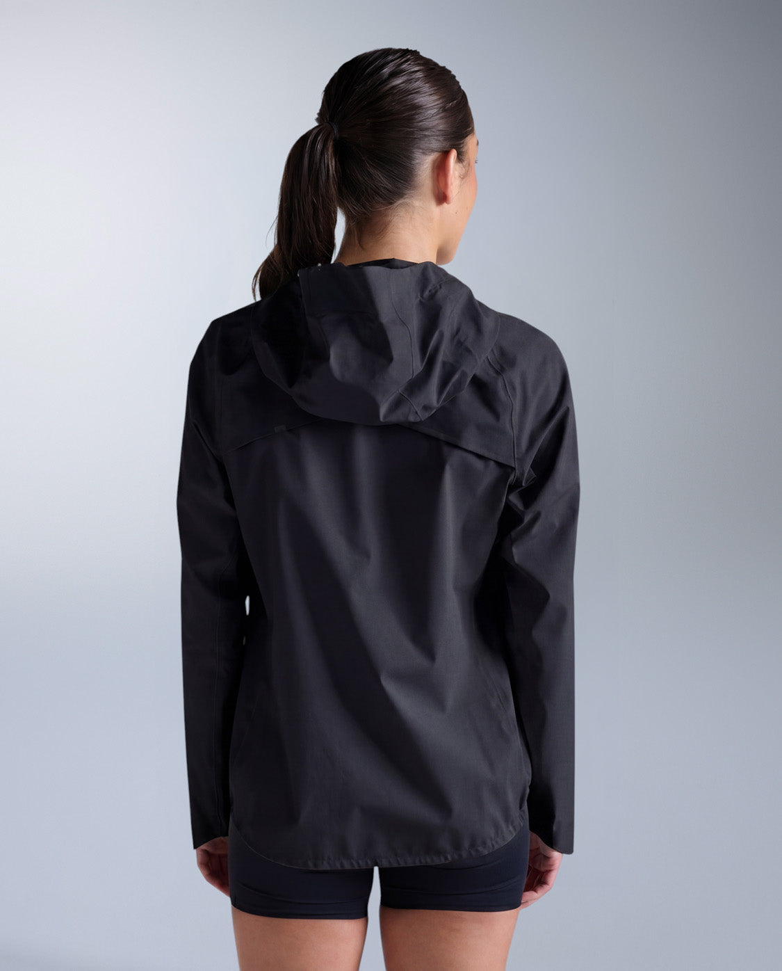 2xu-ignition-shield-waterproof-jacket-laufjacke-schwarz image 2