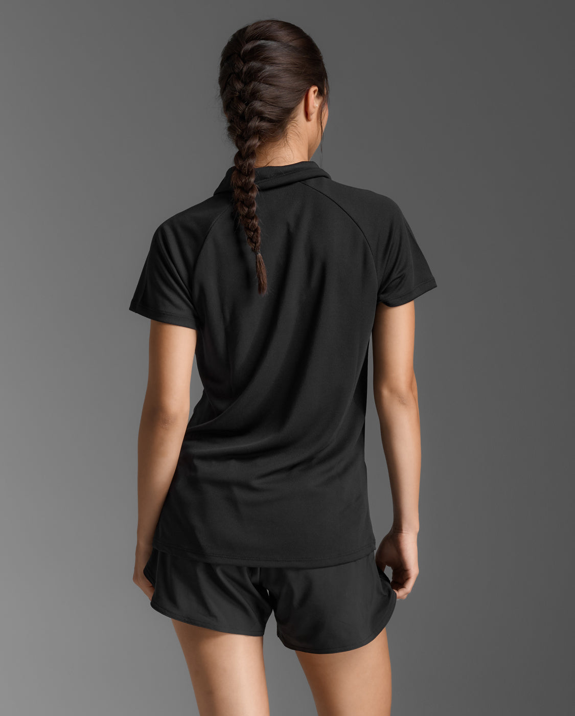 2xu-motion-aspire-polo-poloshirt-schwarz-damen-fitted image 2