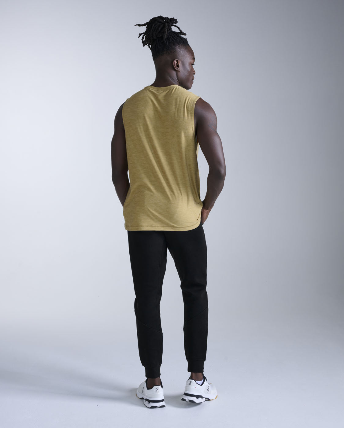 2xu-signature-tank-tanktop-herren-khaki-khaki image 8
