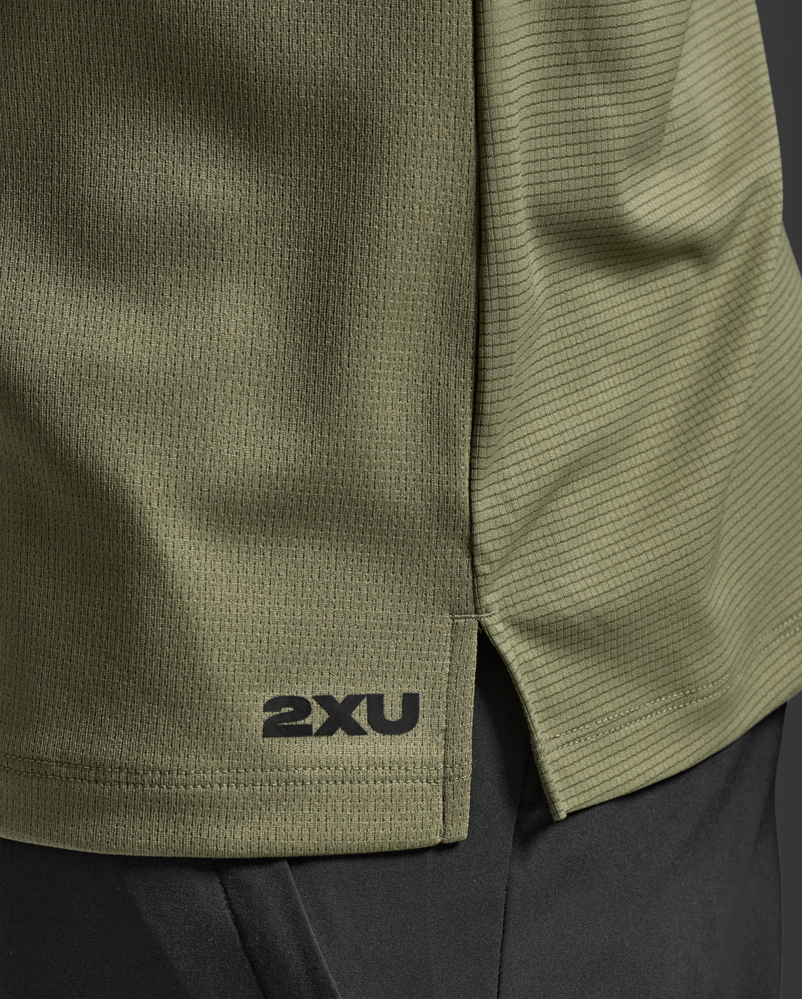 2xu-aero-long-sleeve-herren-langarmshirt-alpin image 7