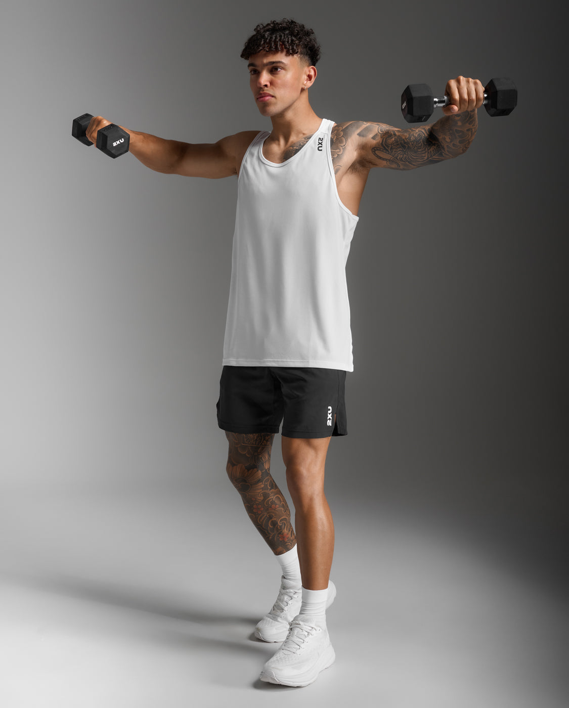 2xu-motion-aspire-singlet-tanktop-wei-herren-rmellos image 6