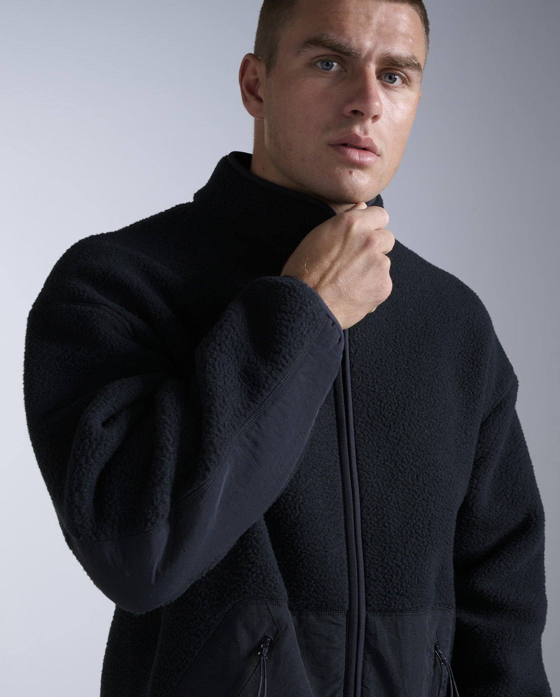 2xu-ignition-sherpa-zip-fleece-fleecejacke-schwarz image 2