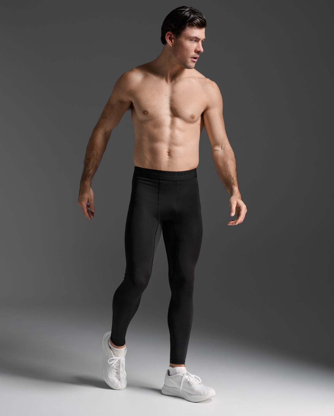 2xu-core-base-layer-compression-tights-schwarz-herren image 5