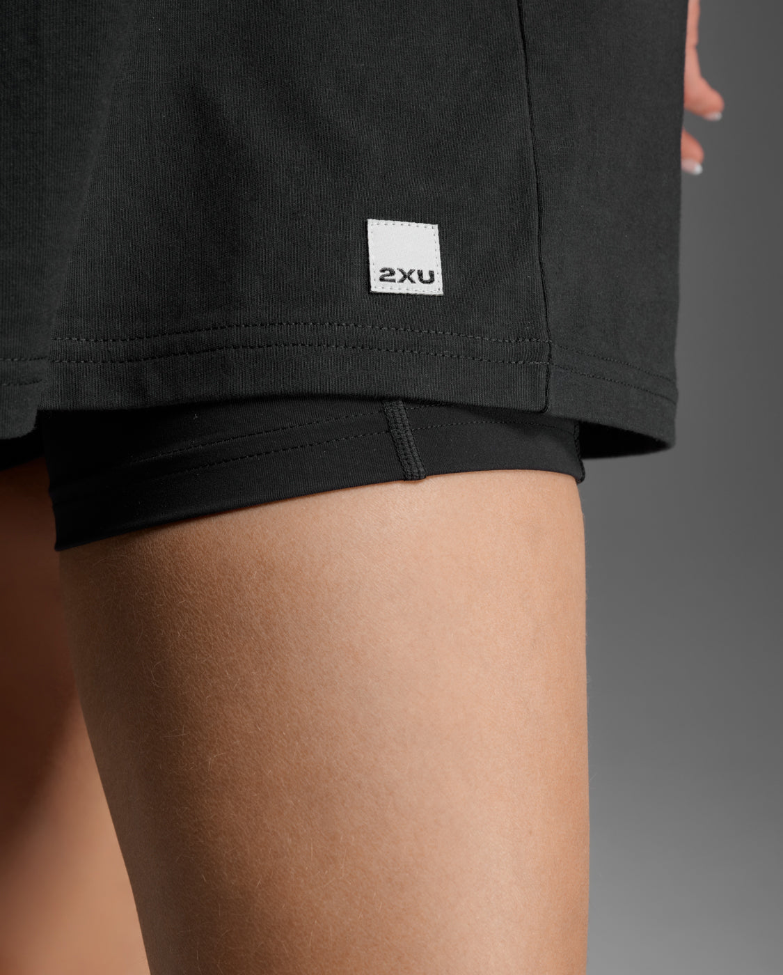 2xu-ez-oversized-organic-cotton-tee-t-shirt-schwarz-bio-baumwolle image 8