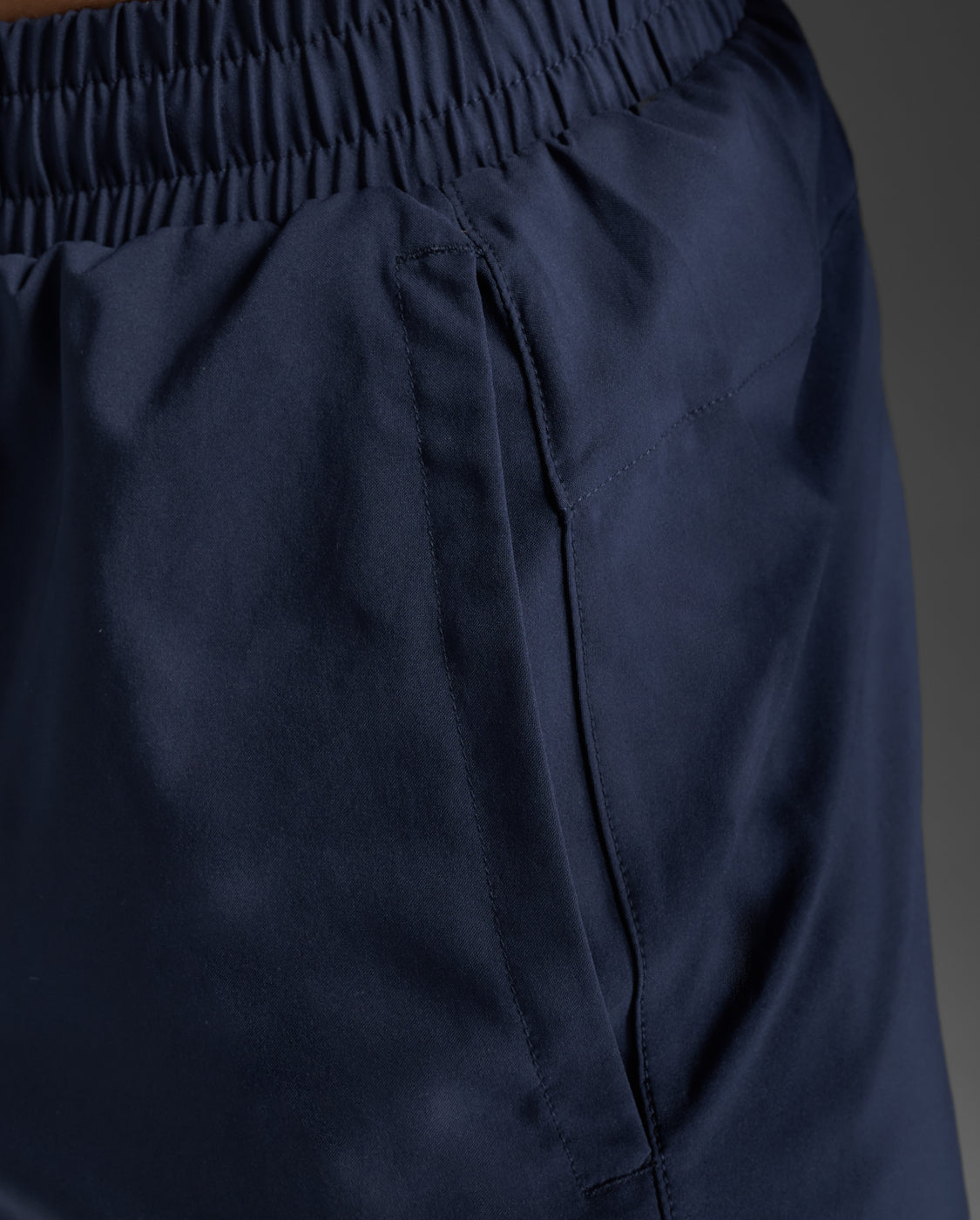 2xu-motion-aspire-5-inch-shorts-herren-midnight image 6