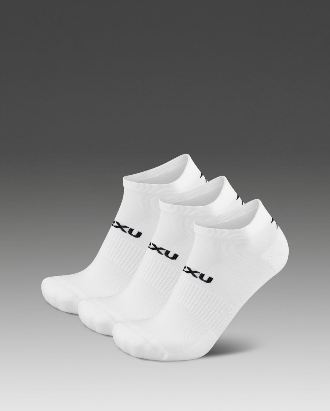 2xu-24-7-ankle-socks-3-pack-kn-chelsocken-white image 1