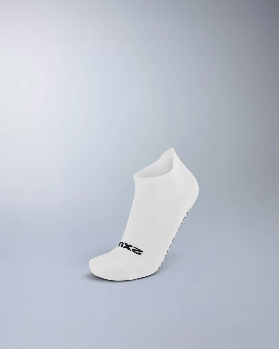 2xu-vectr-performance-ankle-grip-socken-white-black image 1