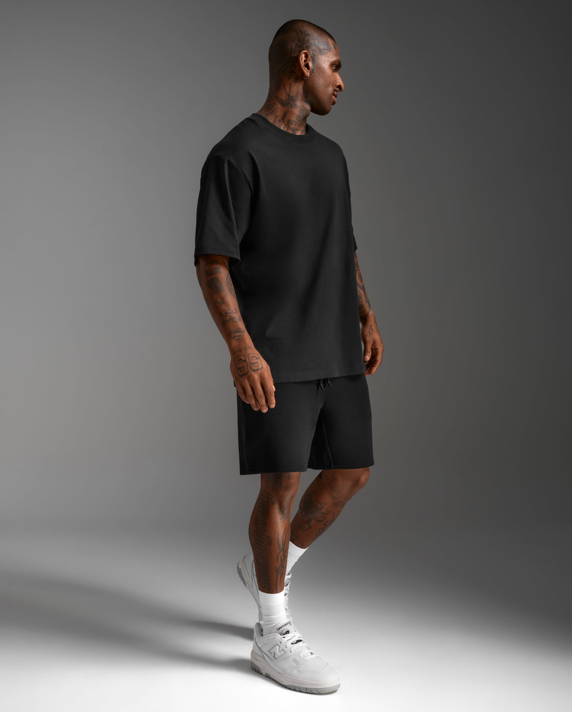2xu-24-7-commute-spacer-shorts-herren-black-black image 3