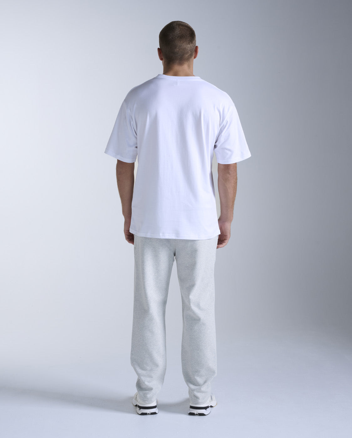2xu-ez-straight-leg-organic-cotton-trackpants-jogginghose-grau image 5