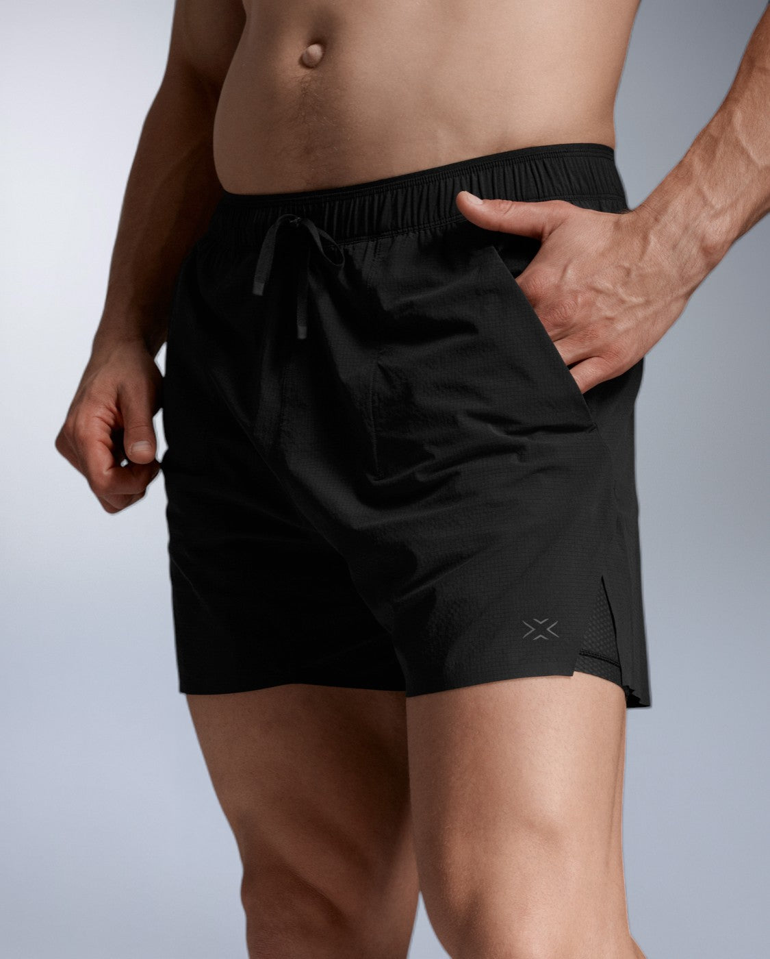 2xu-force-2-in-1-5-inch-shorts-trainingsshorts-schwarz image 2