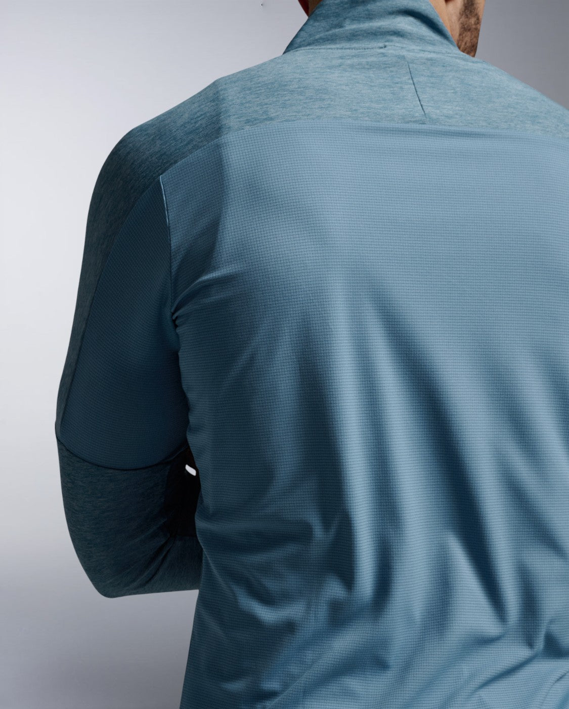 2xu-aero-1-2-zip-langarmshirt-blue-shade-reflective image 7