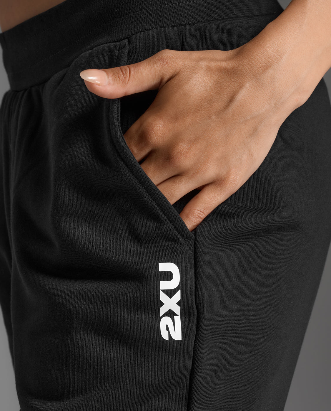 2xu-motion-aspire-trackpants-trainingshose-damen-schwarz image 6