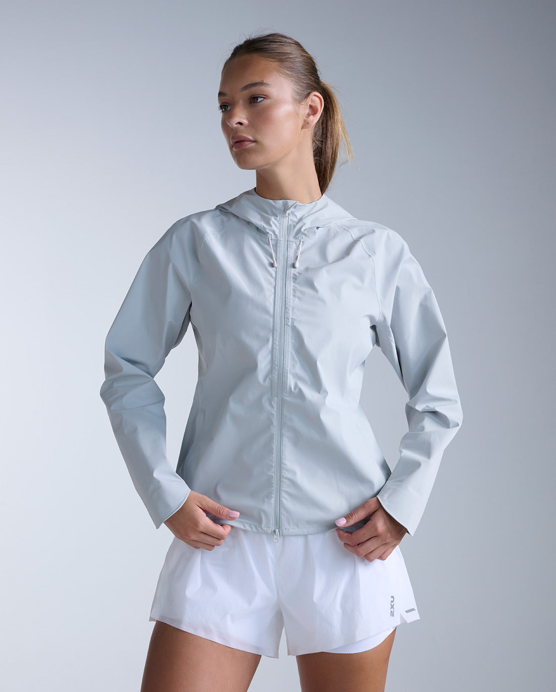 2xu-ignition-shield-laufjacke-harbor-mist-damen-wasserdicht image 2