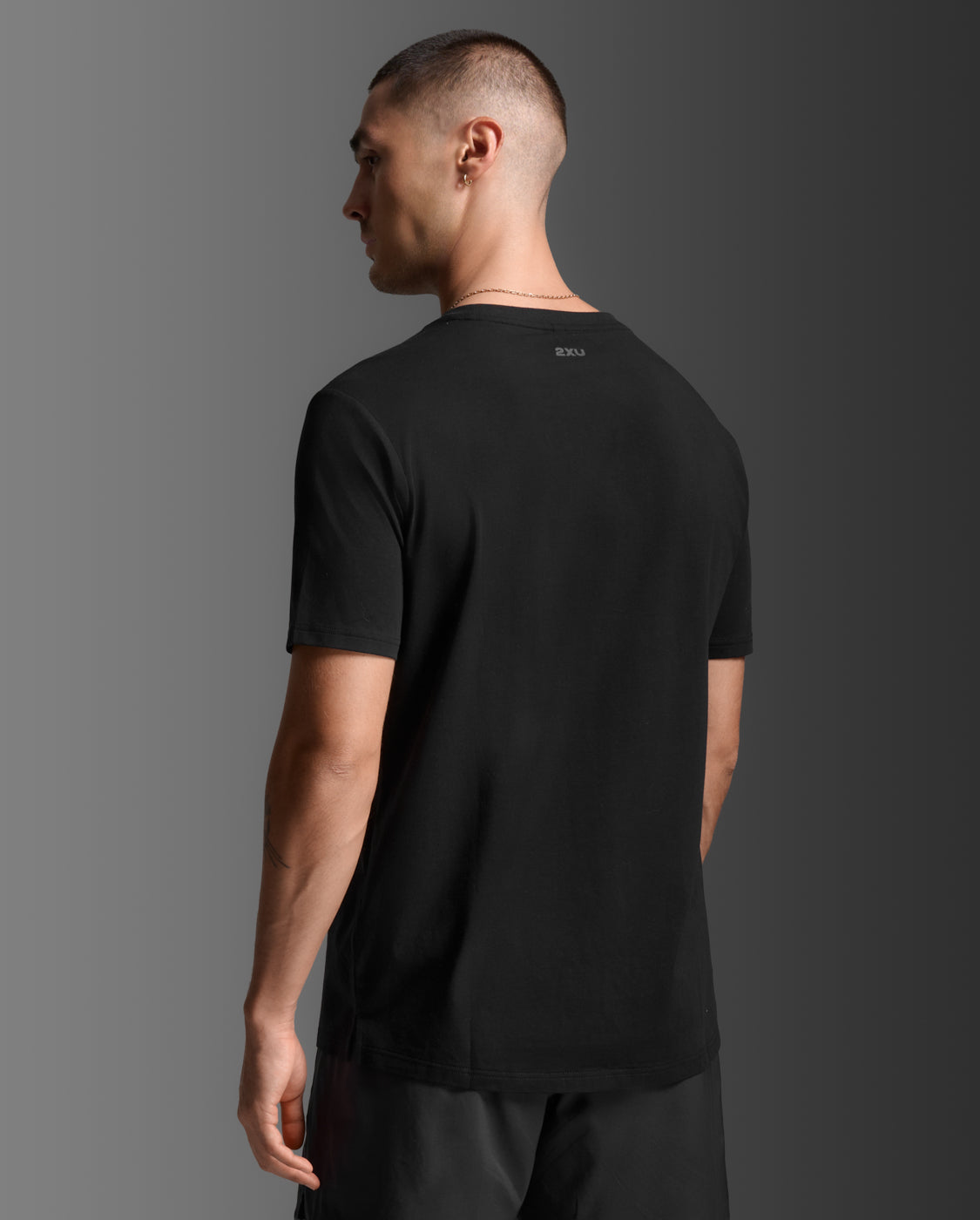 2xu-motion-cotton-flex-tee-t-shirt-herren-schwarz-baumwolle image 2
