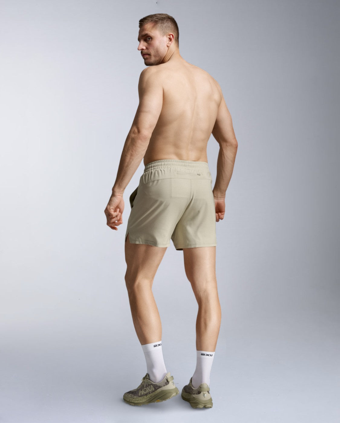 2xu-aero-5-inch-shorts-laufshorts-herren-pebble image 7