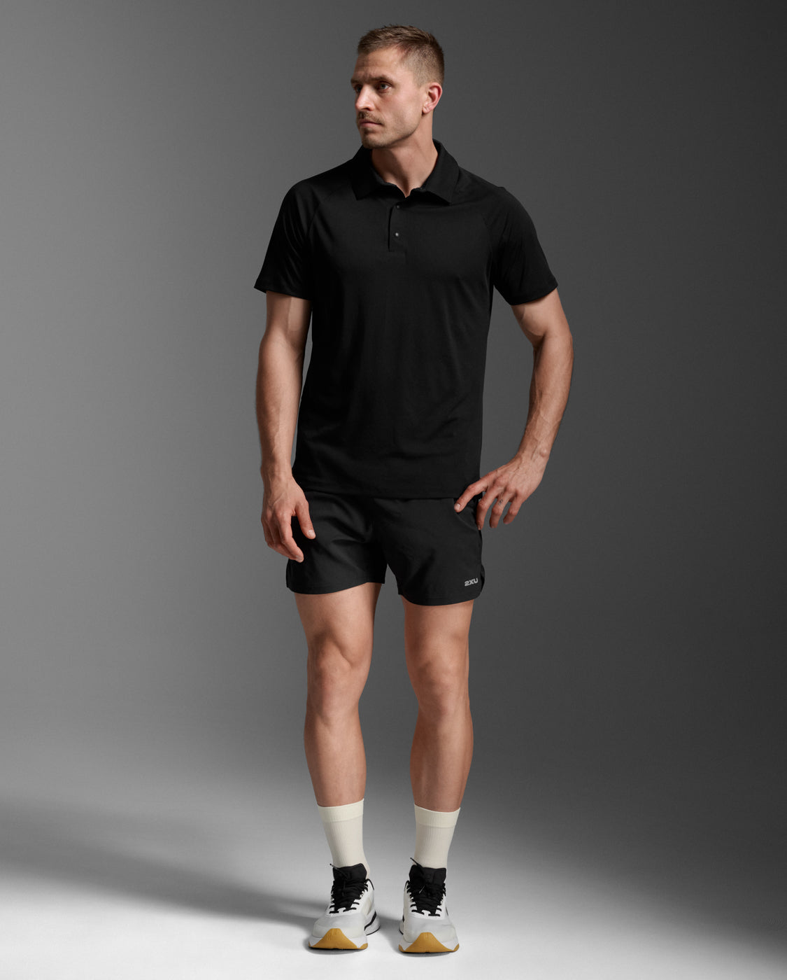 2xu-signature-polo-polohemd-schwarz-herren-regular-fit image 6