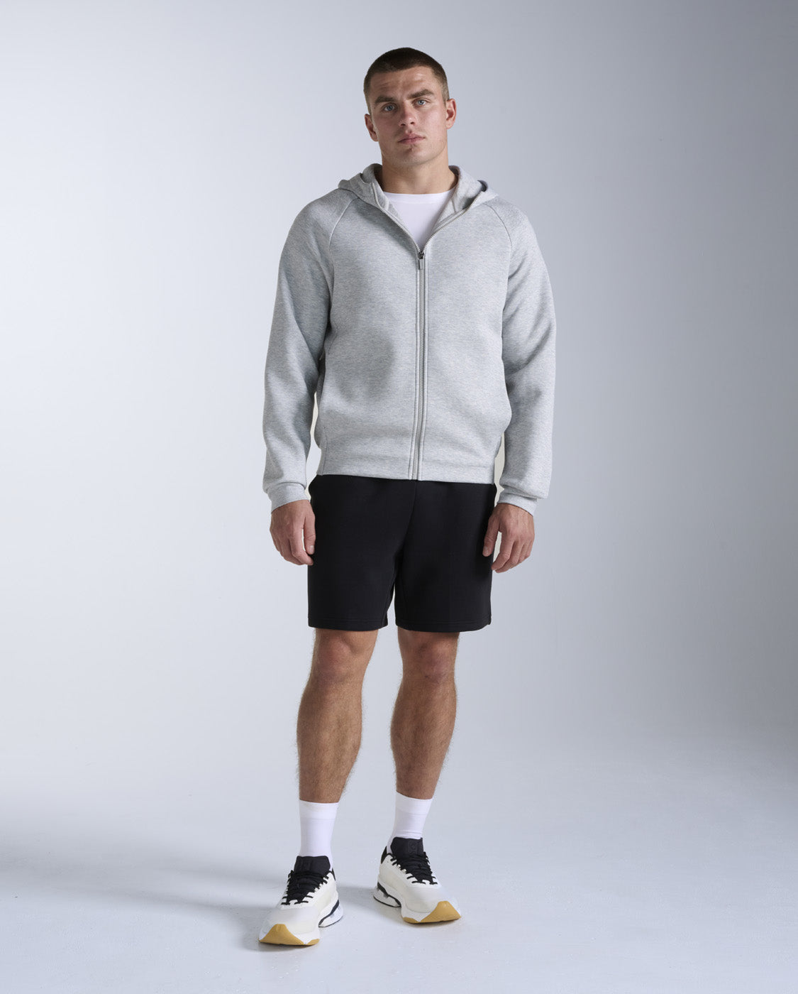 2xu-24-7-commute-zip-hoodie-grey-marle-fleece image 4