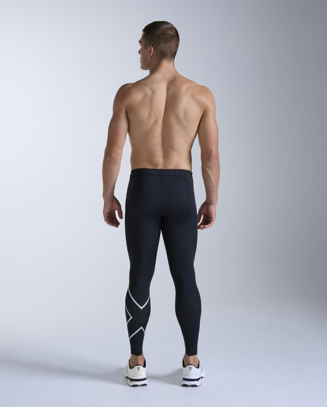 2xu-core-compression-tights-herren-black-silver-lauftights image 5