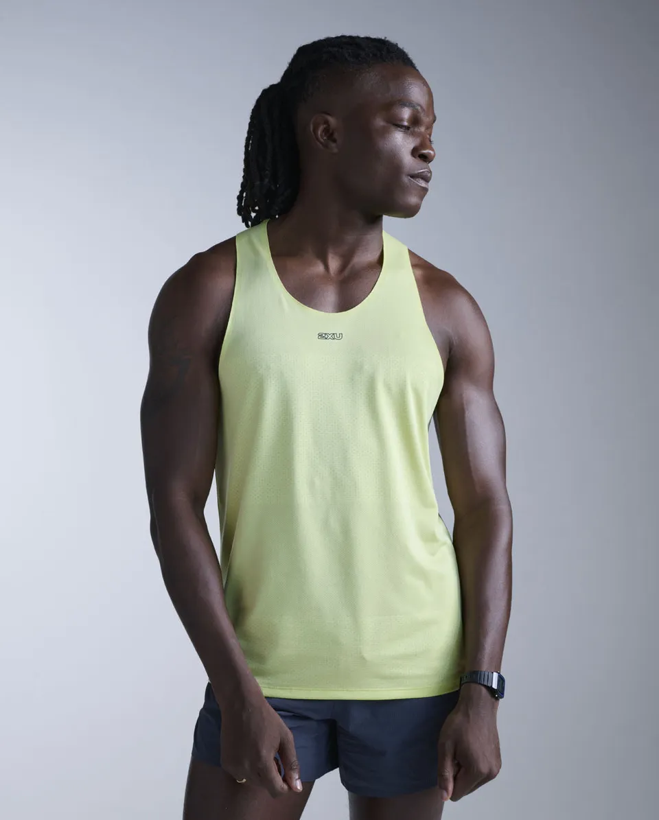 2xu-light-speed-tech-singlet-herren-cool-matcha image 1