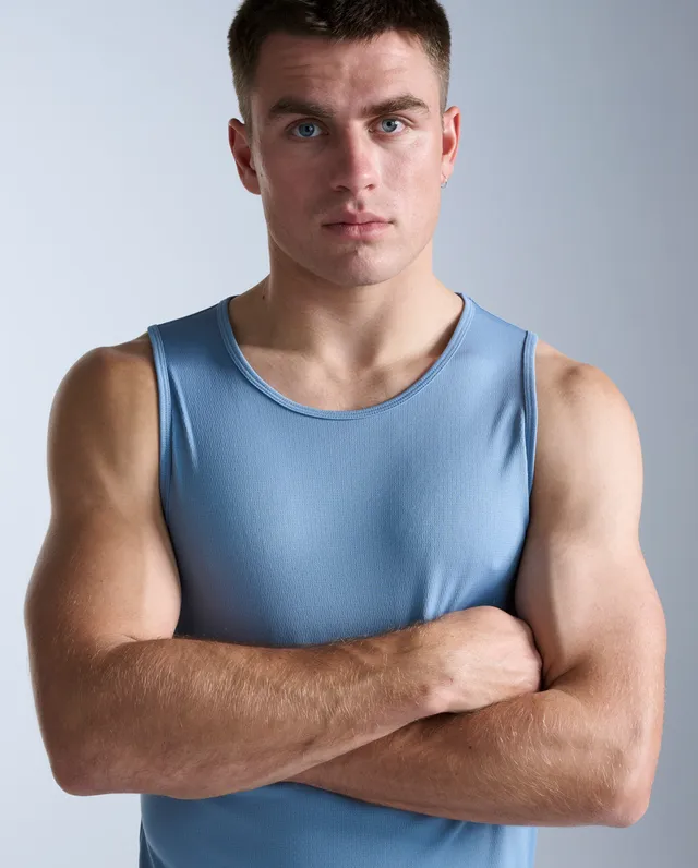 2xu-aero-tank-herren-blau-rmellos-upf50 image 1