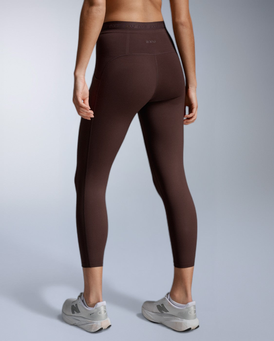 2xu-form-stash-hi-rise-7-8-tights-kompressionsleggings-bark image 3