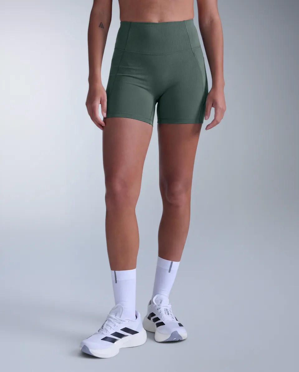 2xu-aero-mesh-hi-rise-4-inch-shorts-damen-olive-high-waist image 1