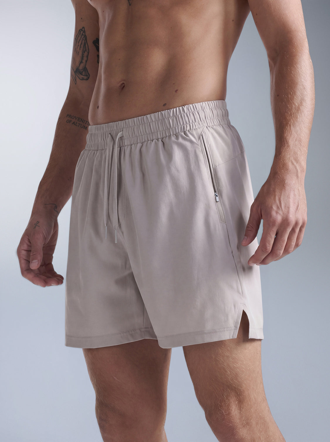 2xu-motion-5-inch-unlined-shorts-herren-carbon-kurz image 5