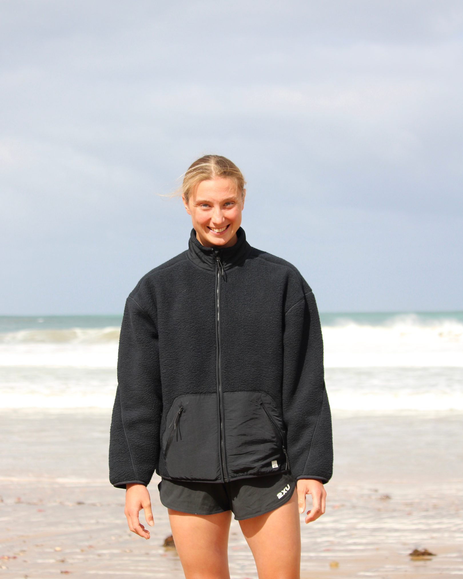 2xu-ignition-sherpa-zip-fleecejacke-black-black image 2