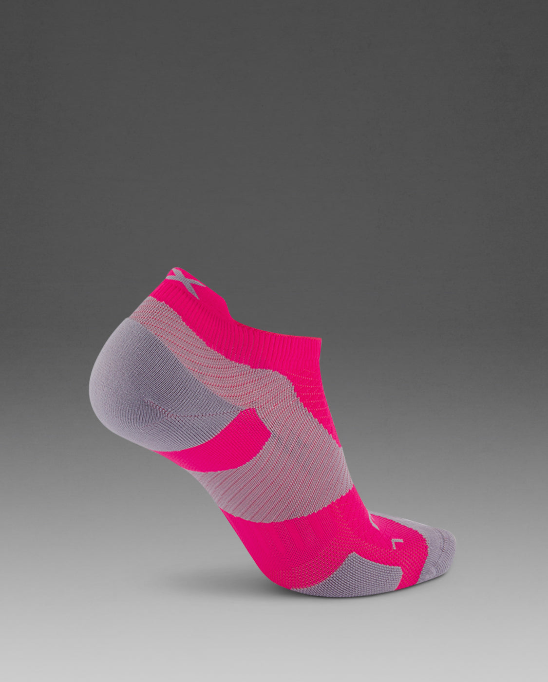 2xu-vectr-light-cushion-no-show-laufsocken-magenta image 3