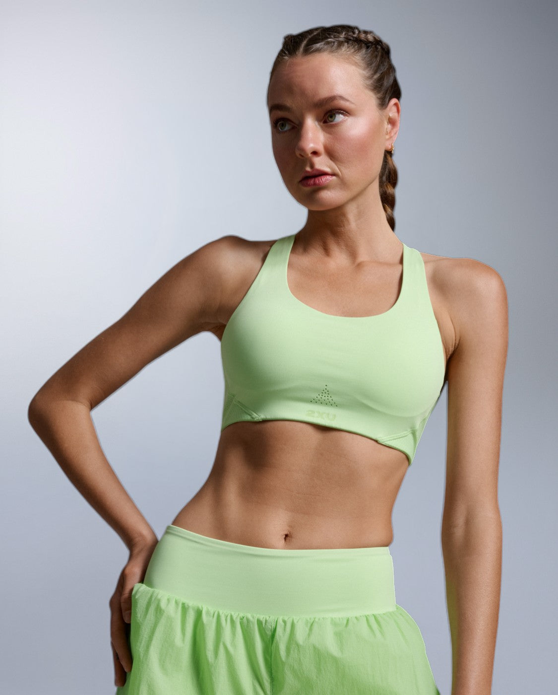 2xu-aero-sport-bh-damen-lime-zest-medium-impact image 6