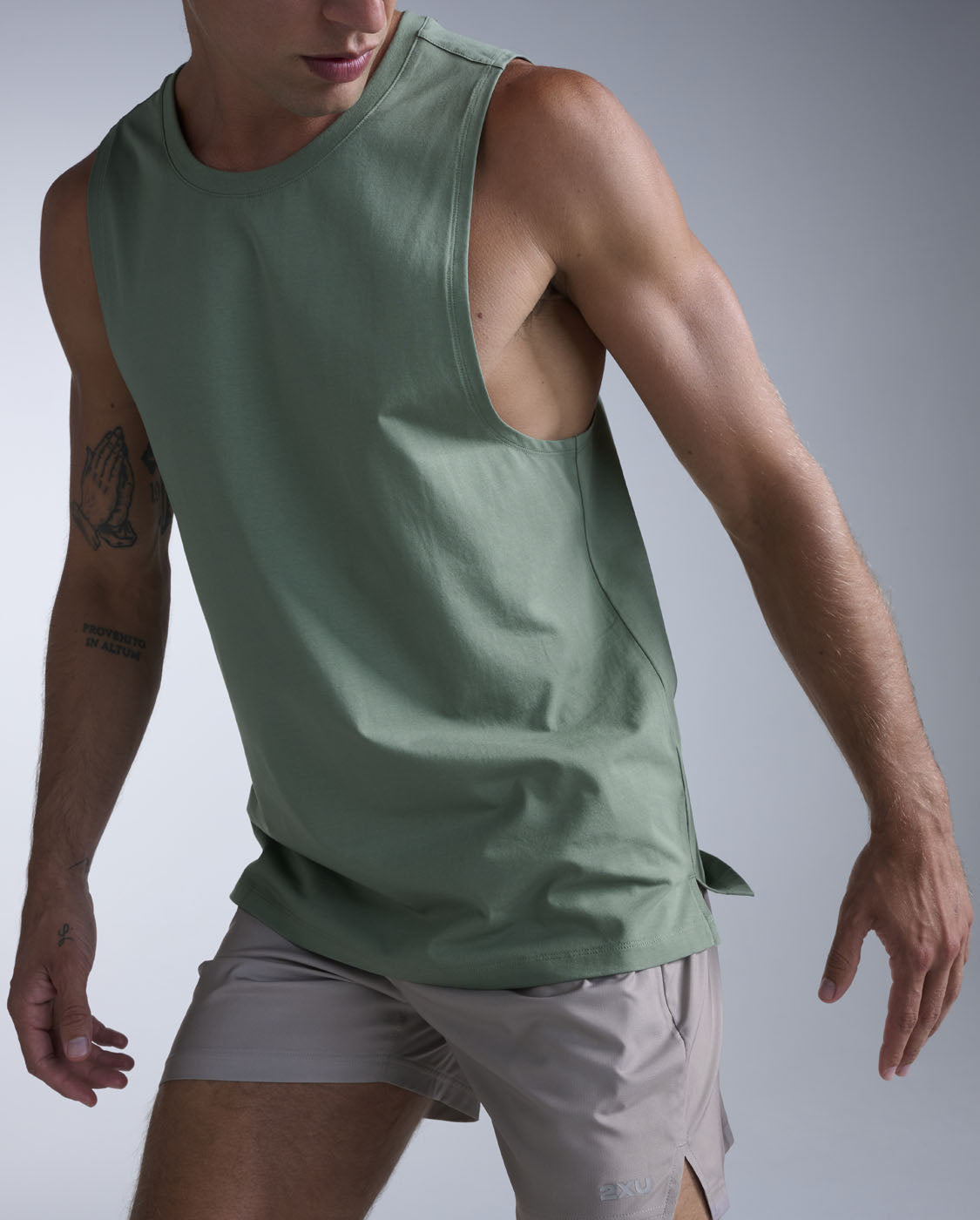 2xu-motion-cotton-flex-tank-tank-top-fern-herren image 3