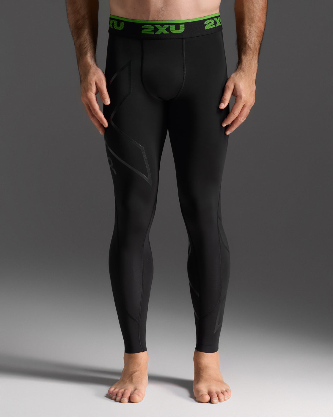 2xu-recovery-refresh-compression-tights-herren-schwarz image 3