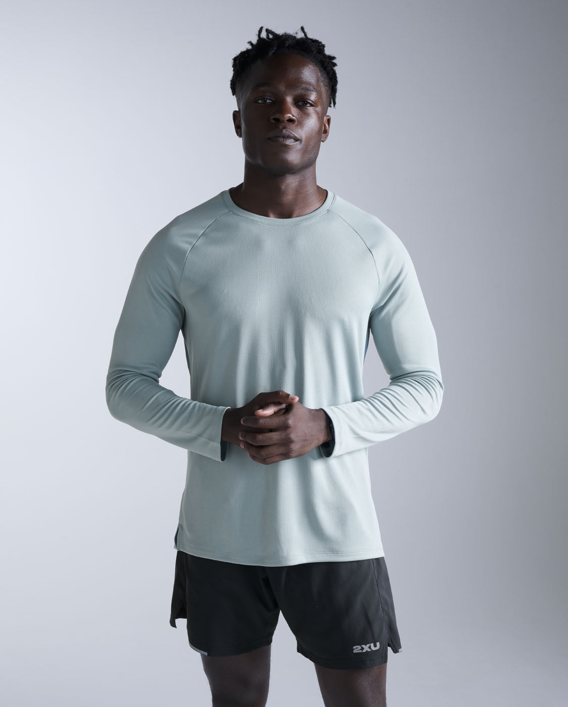 2xu-aero-long-sleeve-laufshirt-herren-smoke-blue image 1