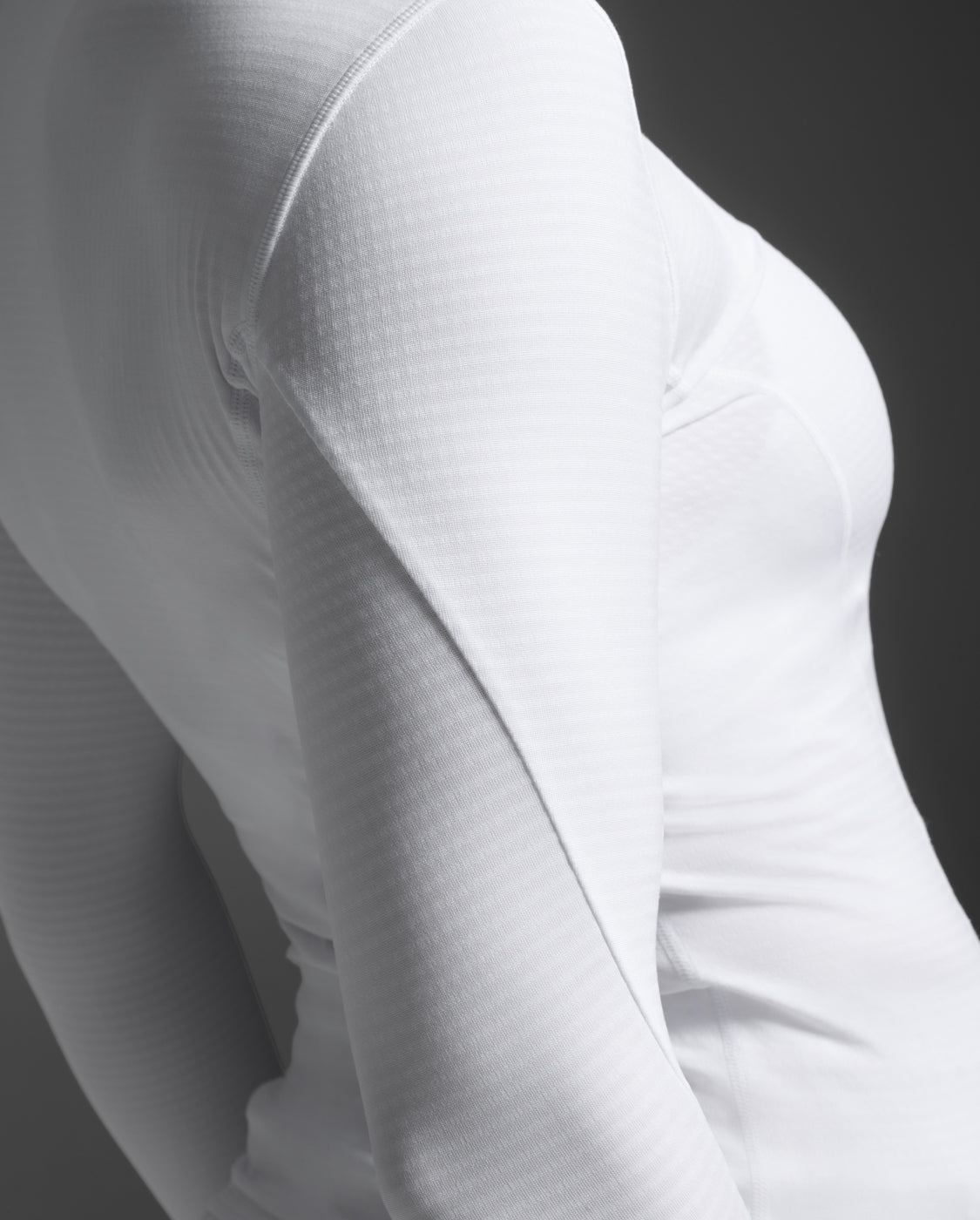 2xu-ignition-grid-baselayer-wei-thermo-langarm-damen image 7