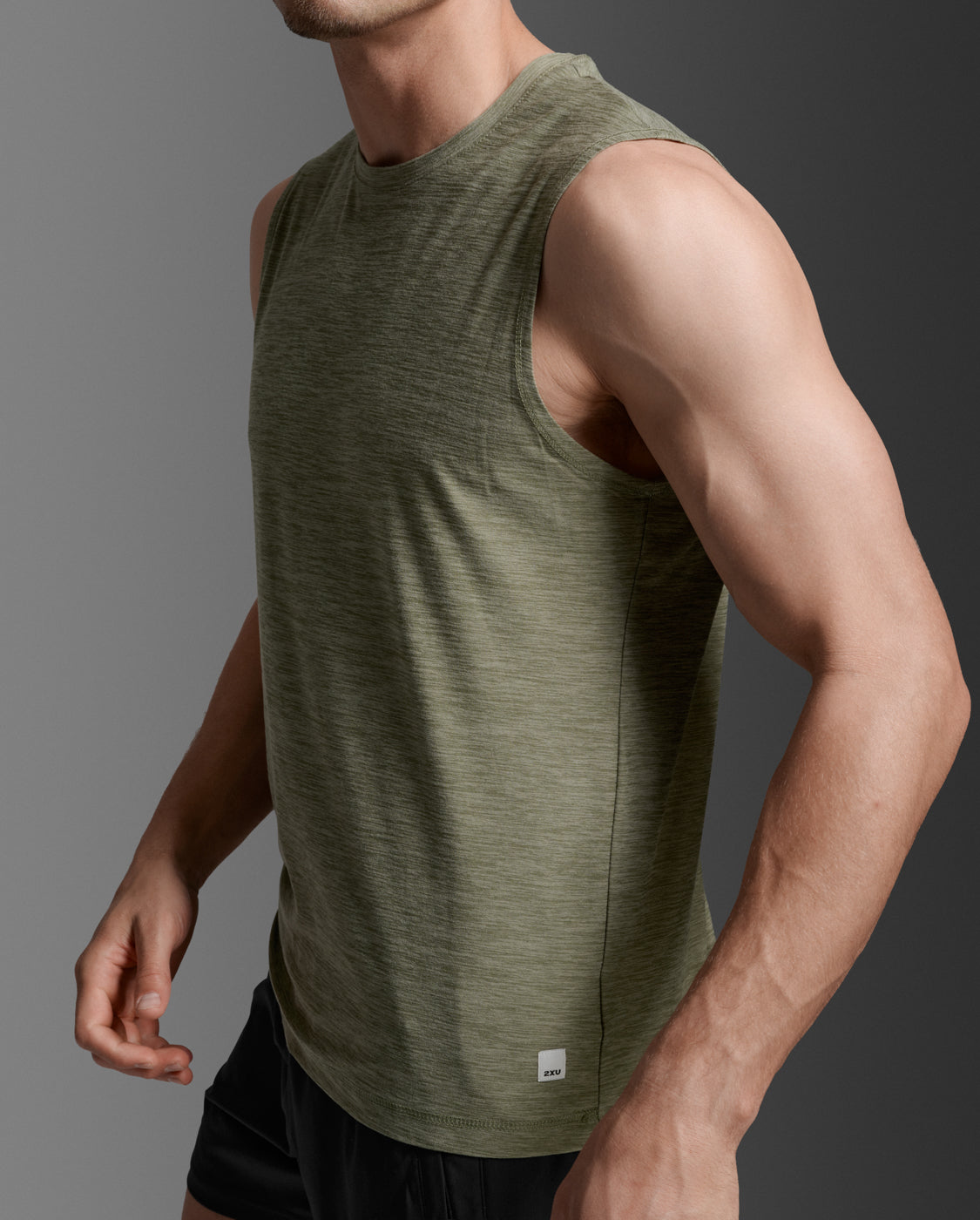 2xu-signature-tank-top-herren-hunter-green-jersey image 3