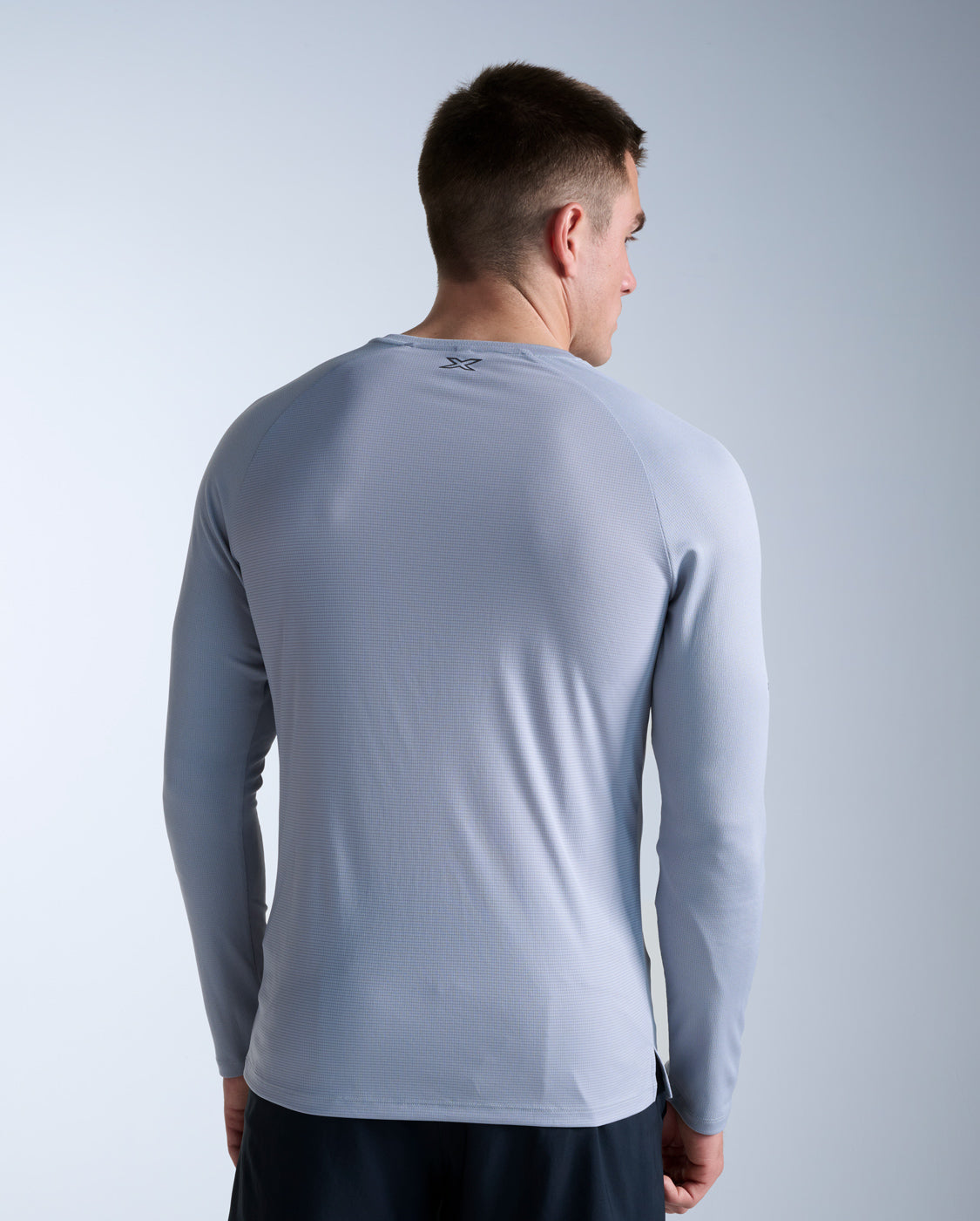 2xu-aero-long-sleeve-laufshirt-weathervane-herren image 4