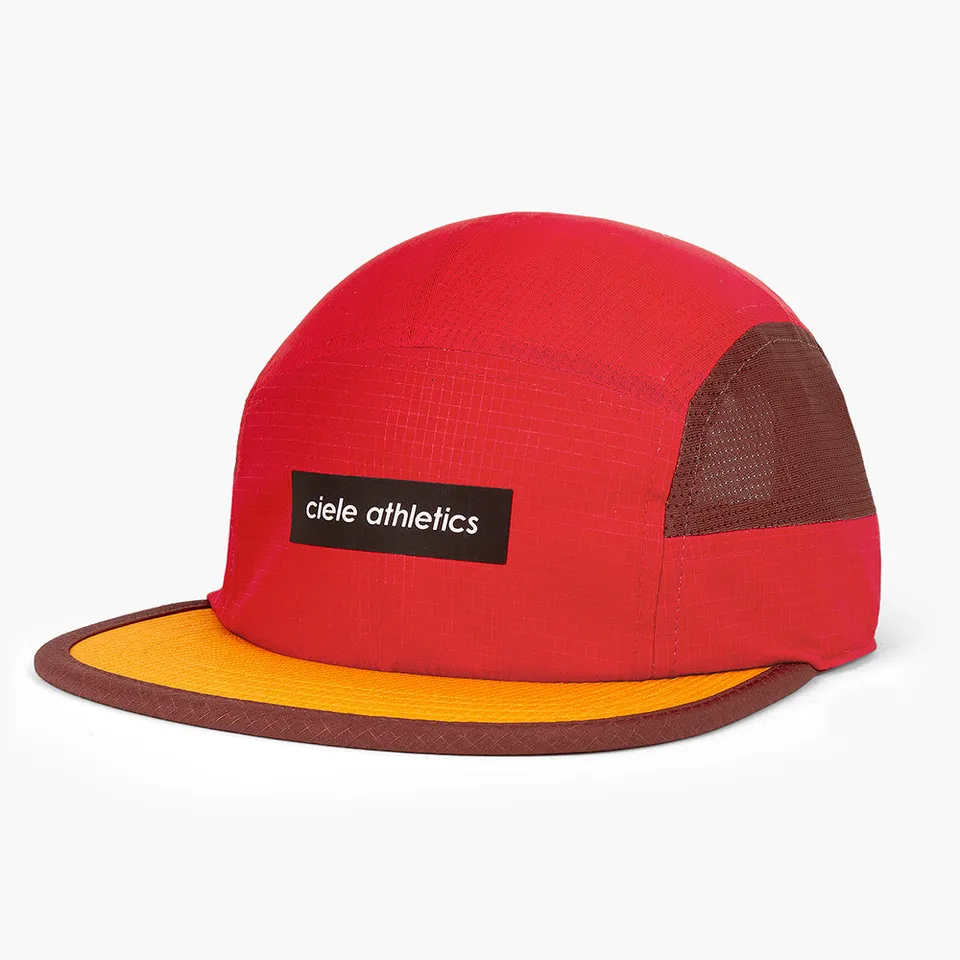 ciele-gocap-field-laufcap-red-iconic-bar image 1