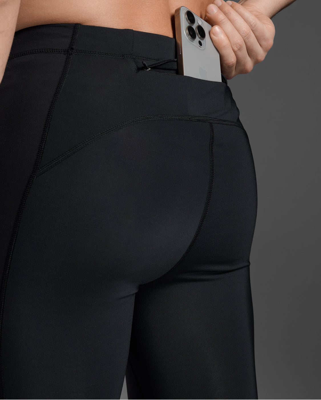 2xu-aero-compression-tights-black-silver-herren-k-hl image 5