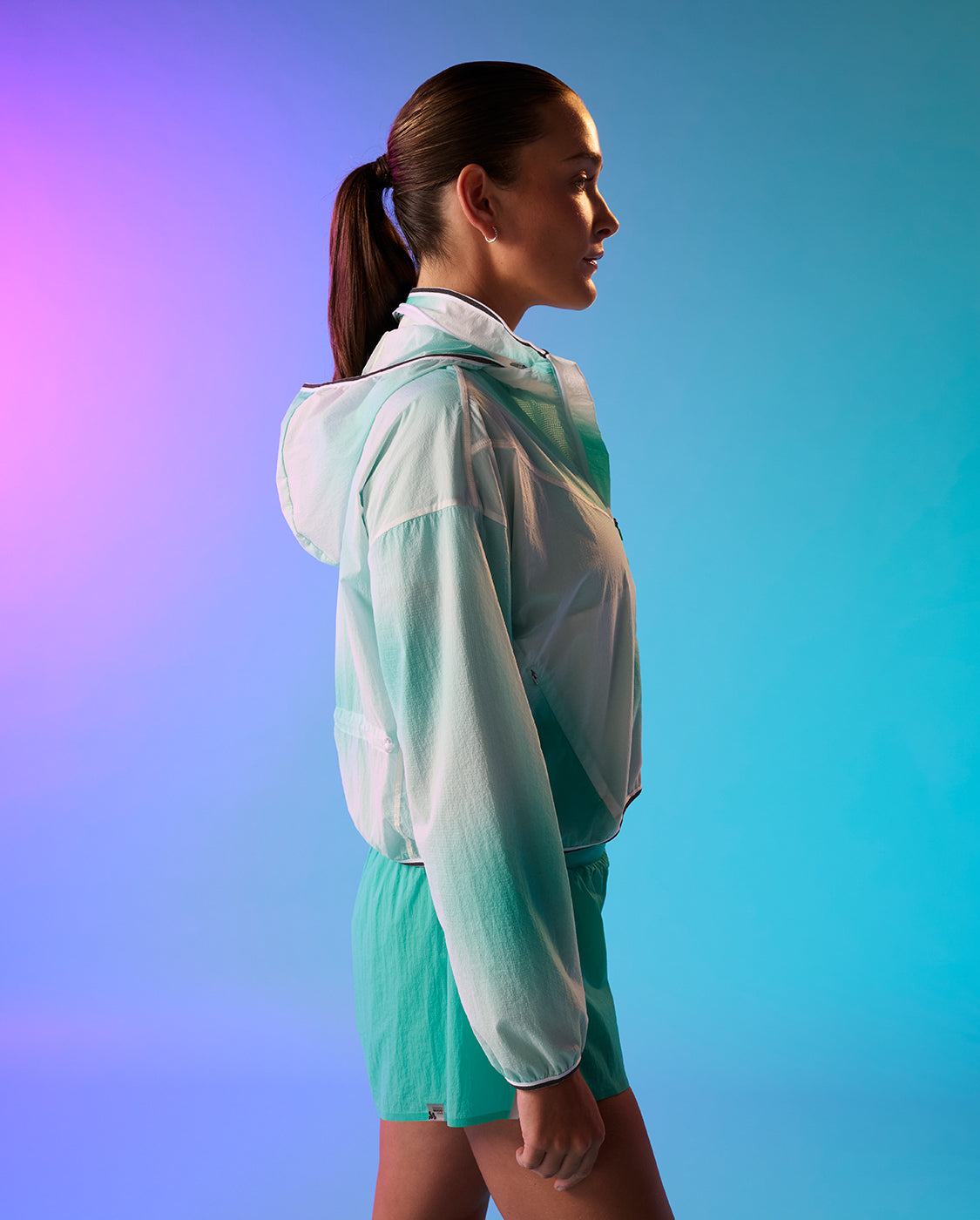 2xu-aero-sheer-bomber-laufjacke-damen-white-metro-mint image 3