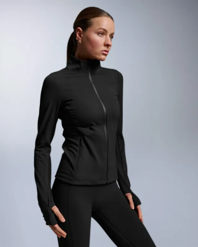 2xu-fluid-full-zip-jacke-damen-schwarz-winddicht image 1