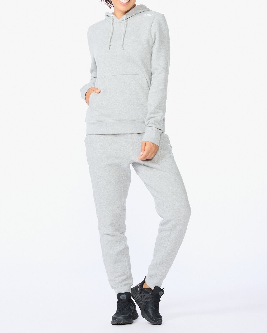 2xu-motion-aspire-pullover-hoodie-damen-grey-marle-fleece image 4