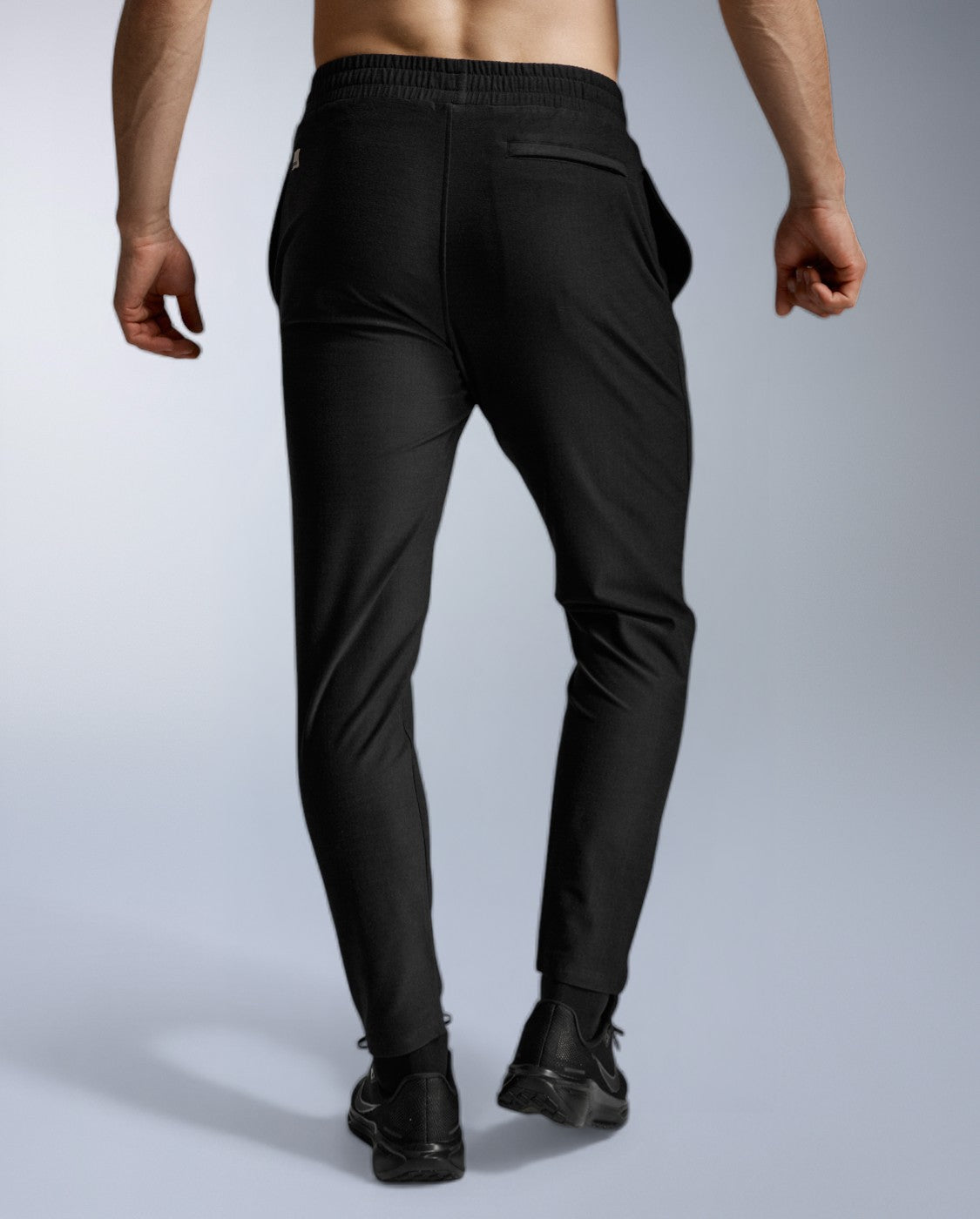 2xu-signature-jogger-herren-schwarz-stretch-schnelltrocknend image 4